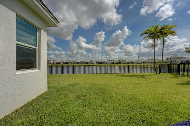 13530 Spruce Pine Drive, Westlake, FL 33470