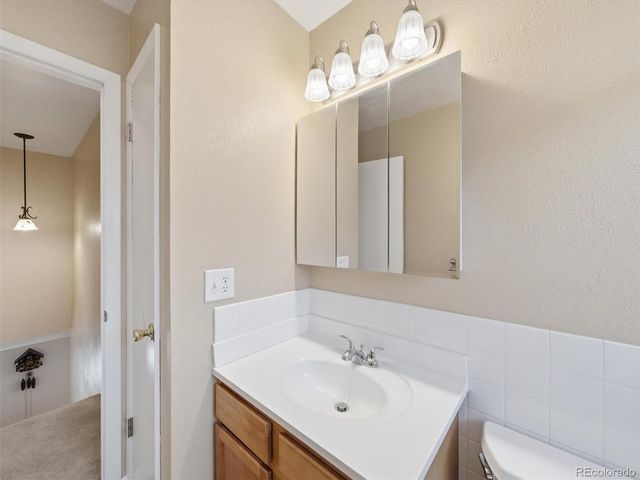 4827 S Lewis Ct, Littleton, CO 80127