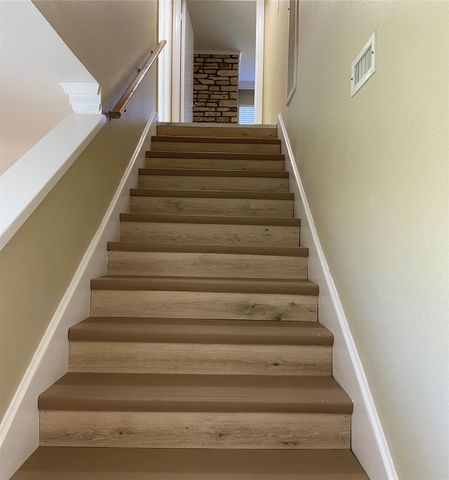 101 World of Tennis SQ, Lakeway, TX 78738