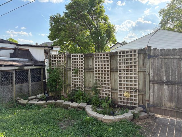 239 N Hague Avenue, Columbus, OH 43204
