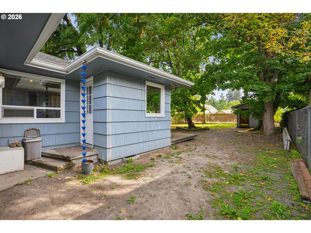 730 20TH St Ne, Salem, OR 97301