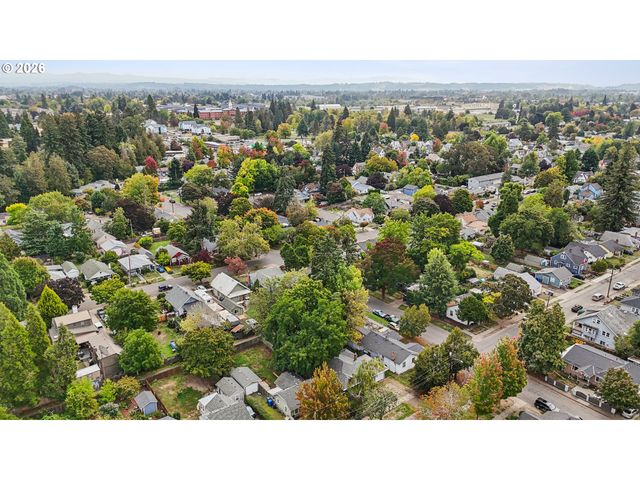 730 20TH St Ne, Salem, OR 97301