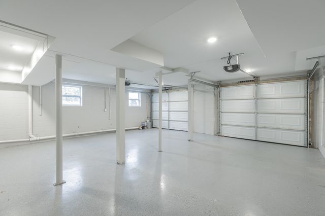 2414 Leann Cir, Chattanooga, TN 37406