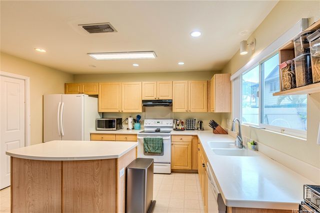 91-1096 Hoowalea Street, Ewa Beach, HI 96706