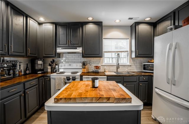 215 N Williams Street, Dayton, OH 45402