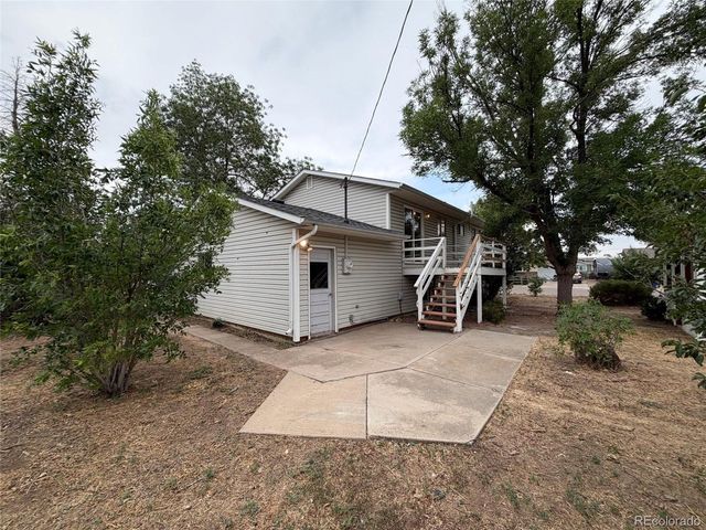 7715 4th St, Wellington, CO 80549