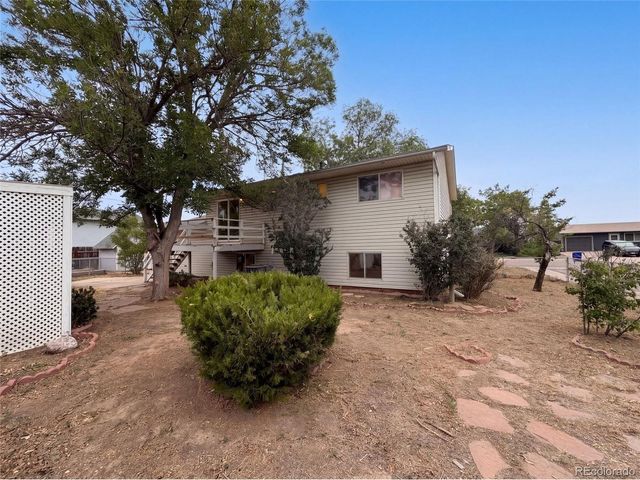 7715 4th St, Wellington, CO 80549