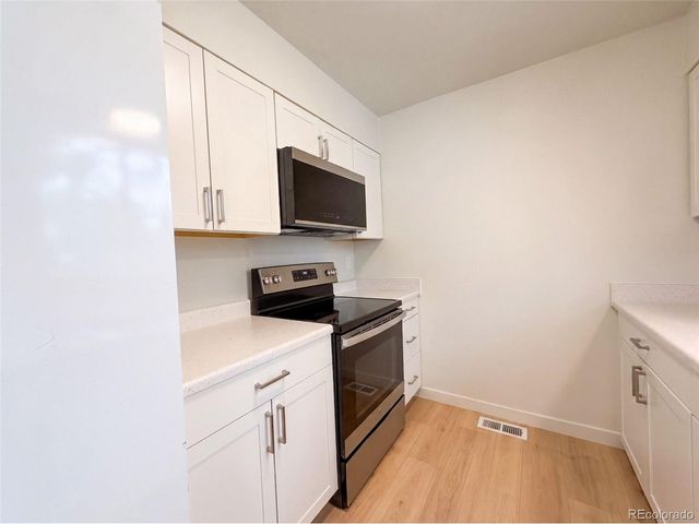 7715 4th St, Wellington, CO 80549