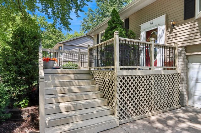 46 Regal Lane, Iowa City, IA 52240