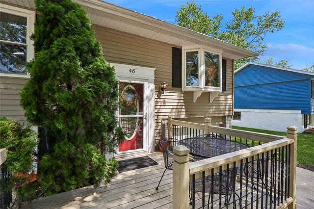 46 Regal Lane, Iowa City, IA 52240