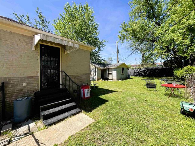 2618 SUPREME AVE, Memphis, TN 38114