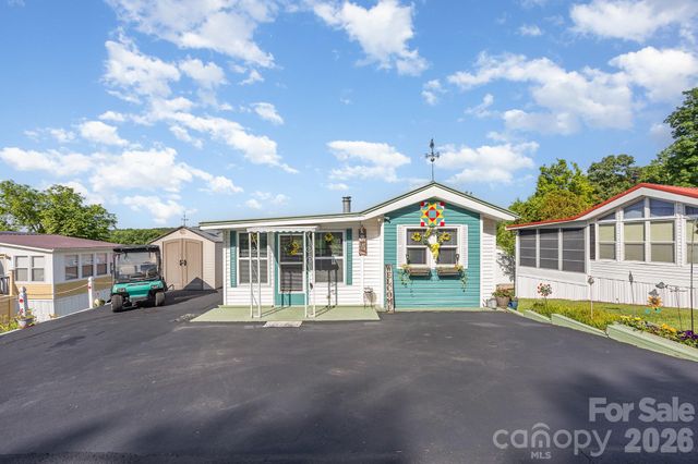 125 Maple Street, New London, NC 28127