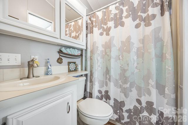 125 Maple Street, New London, NC 28127