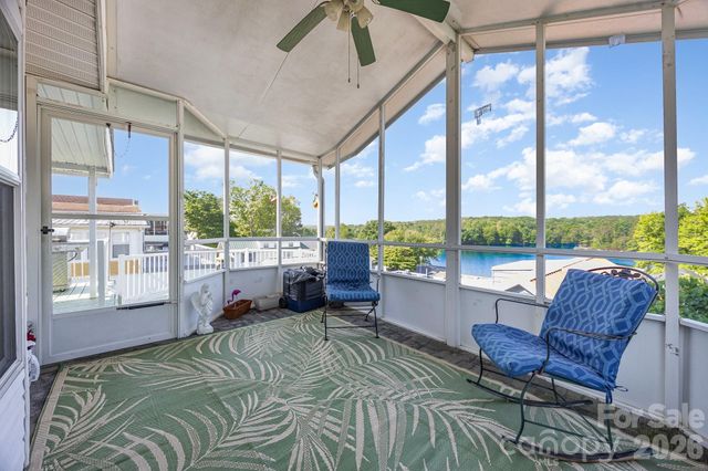 125 Maple Street, New London, NC 28127