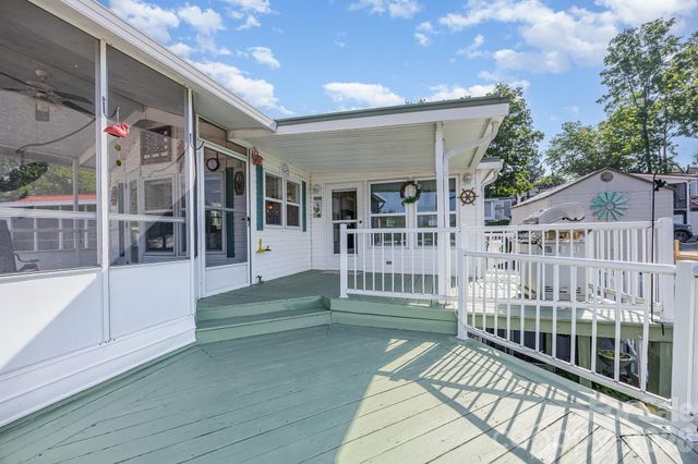 125 Maple Street, New London, NC 28127