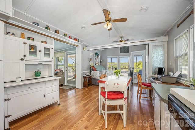 125 Maple Street, New London, NC 28127