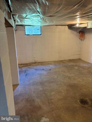 1701 BRANDON DR, Winchester, VA 22601