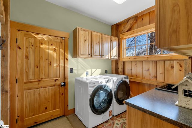 201 Plumley Summit Road, Landrum, SC 29356