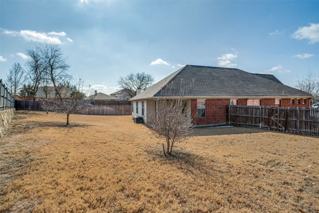 2400 Gold Rush Drive, Mckinney, TX 75071