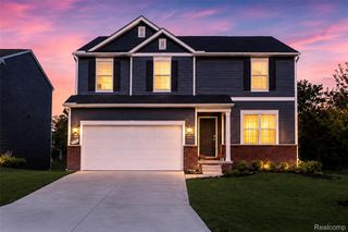 24416 Jade Drive, Farmington Hills, MI 48336