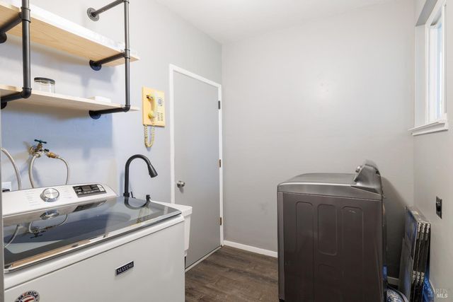 719 Madison Dr, Sonoma, CA 95476