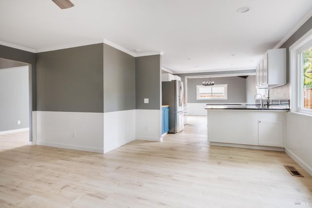 719 Madison Dr, Sonoma, CA 95476