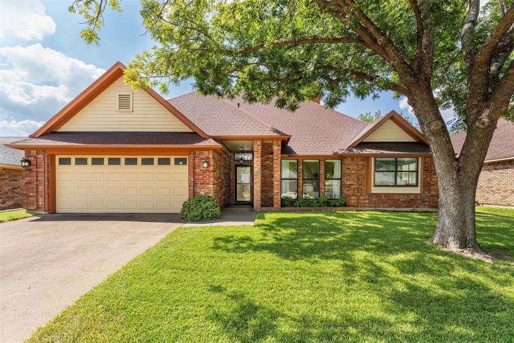 5006 Andalusia Trail, Arlington, TX 76017 — exterior