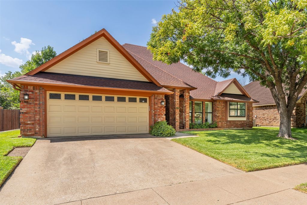 5006 Andalusia Trail, Arlington, TX 76017 — photo 3