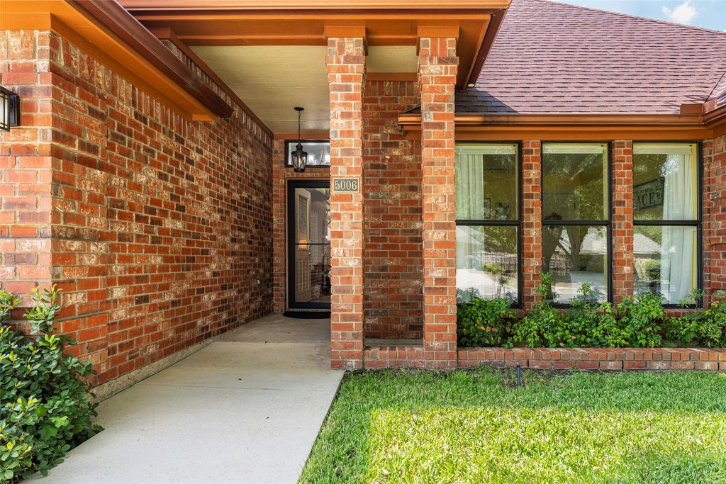 5006 Andalusia Trail, Arlington, TX 76017 — photo 4