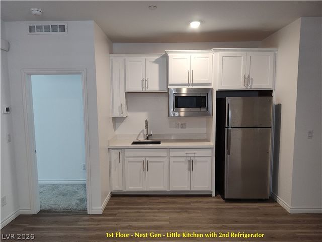 311 Robson Ridge Lane, Henderson, NV 89015