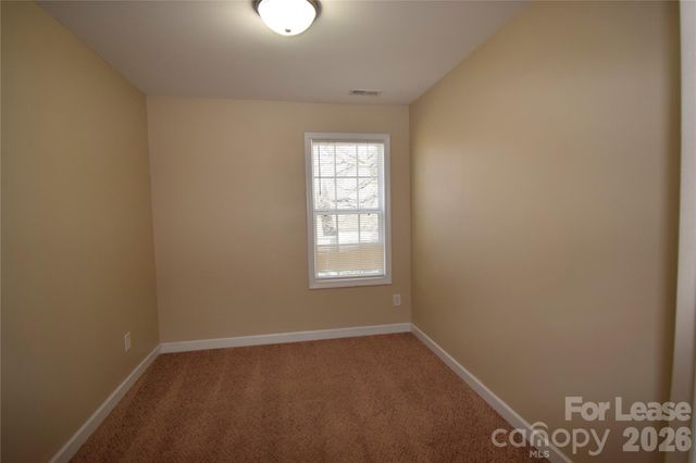1527 Black Kettle Drive, Charlotte, NC 28213