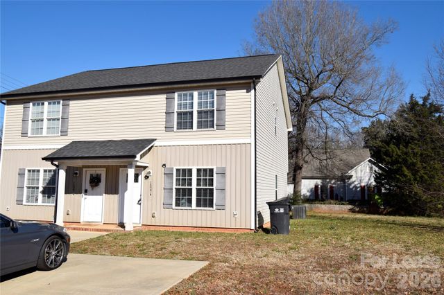 1527 Black Kettle Drive, Charlotte, NC 28213