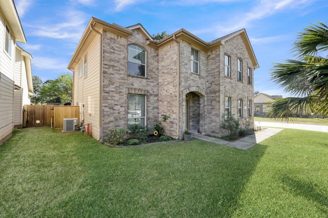 1000 N Arbor Way, Conroe, TX 77303