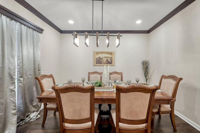 1000 N Arbor Way, Conroe, TX 77303