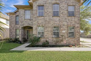 1000 N Arbor Way, Conroe, TX 77303
