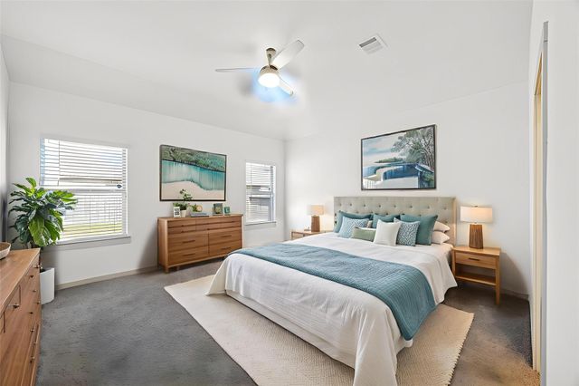 727 Kingwood Drive, League City, TX 77573