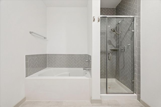 727 Kingwood Drive, League City, TX 77573