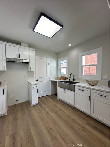 5369 Oakland, Los Angeles, CA 90032