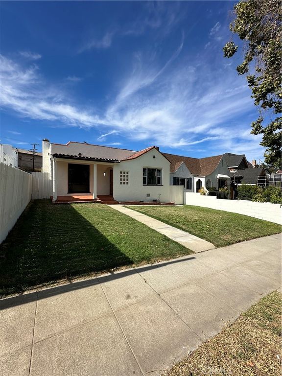 5369 Oakland, Los Angeles, CA 90032