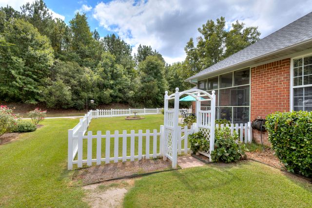 3221 Mayflower Lane, Sumter, SC 29150