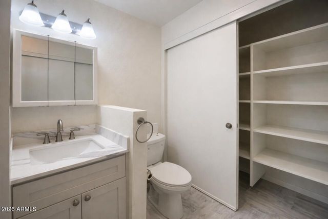 10150 W Hutton Drive, Sun City, AZ 85351