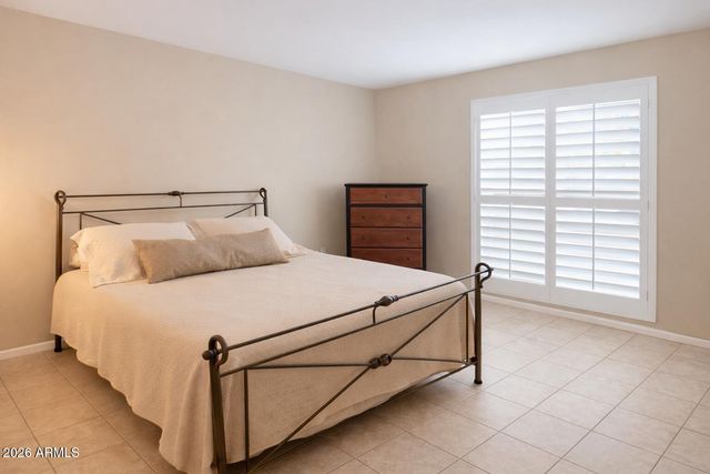 10150 W Hutton Drive, Sun City, AZ 85351