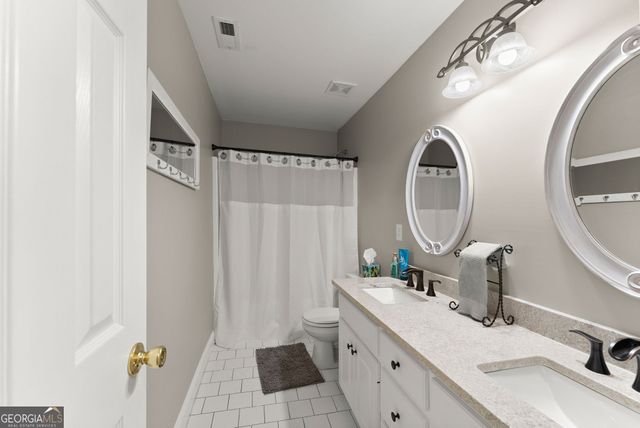 5993 Wellington Avenue, Gainesville, GA 30506