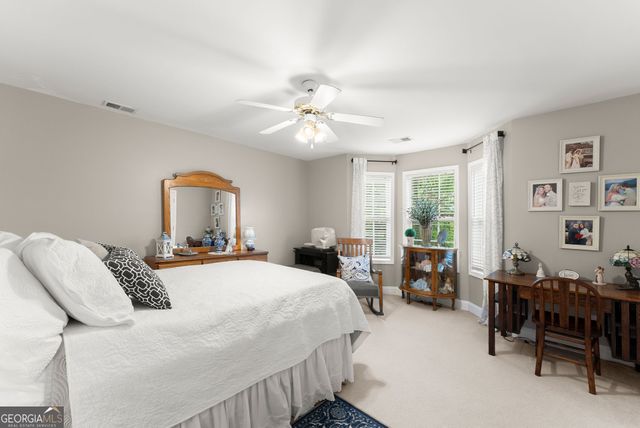 5993 Wellington Avenue, Gainesville, GA 30506