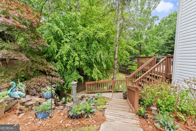 5993 Wellington Avenue, Gainesville, GA 30506