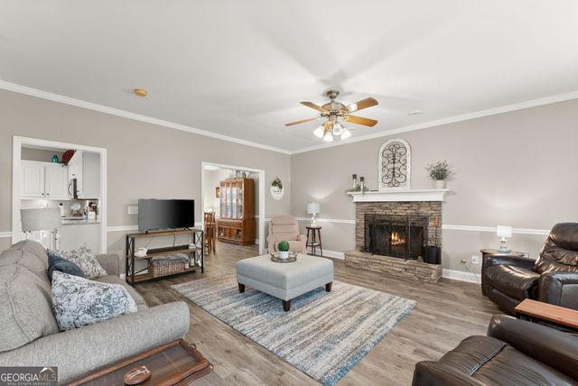 5993 Wellington Avenue, Gainesville, GA 30506