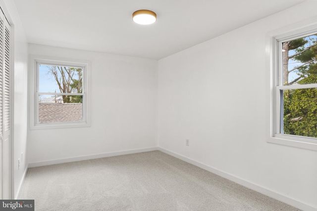 69 GAMEWELL LANE, Willingboro, NJ 08046