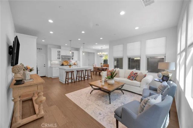 61 Garcilla Drive, Rancho Mission Viejo, CA 92694