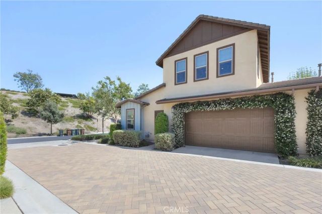 61 Garcilla Drive, Rancho Mission Viejo, CA 92694