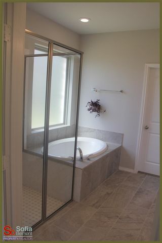 3732 Windsong Park Court Court NE, Pearland, TX 77584